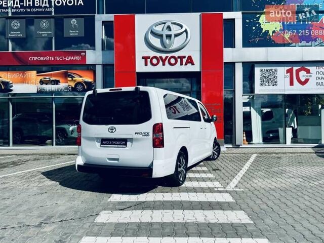 Белый Тойота Proace, объемом двигателя 2 л и пробегом 9 тыс. км за 54990 $, фото 35 на Automoto.ua