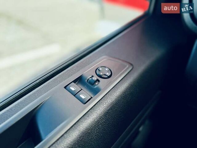 Белый Тойота Proace, объемом двигателя 2 л и пробегом 9 тыс. км за 54990 $, фото 28 на Automoto.ua