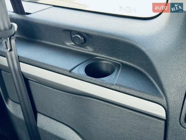 Белый Тойота Proace, объемом двигателя 2 л и пробегом 9 тыс. км за 52000 $, фото 31 на Automoto.ua