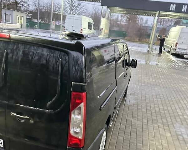 Чорний Тойота Proace, об'ємом двигуна 2.08 л та пробігом 499 тис. км за 11800 $, фото 37 на Automoto.ua