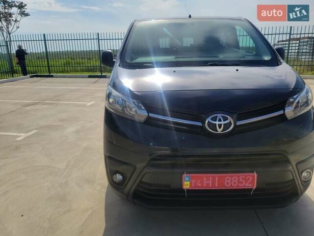 Чорний Тойота Proace, об'ємом двигуна 2 л та пробігом 230 тис. км за 26000 $, фото 5 на Automoto.ua
