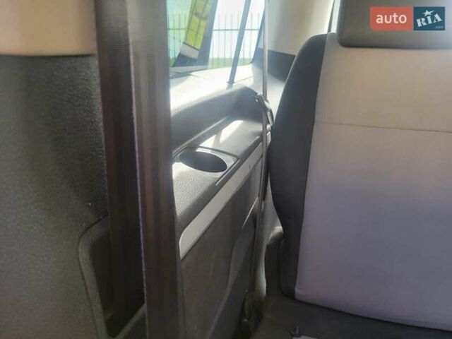 Чорний Тойота Proace, об'ємом двигуна 2 л та пробігом 230 тис. км за 26000 $, фото 33 на Automoto.ua