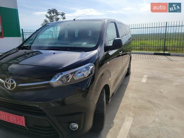 Чорний Тойота Proace, об'ємом двигуна 2 л та пробігом 230 тис. км за 26000 $, фото 1 на Automoto.ua