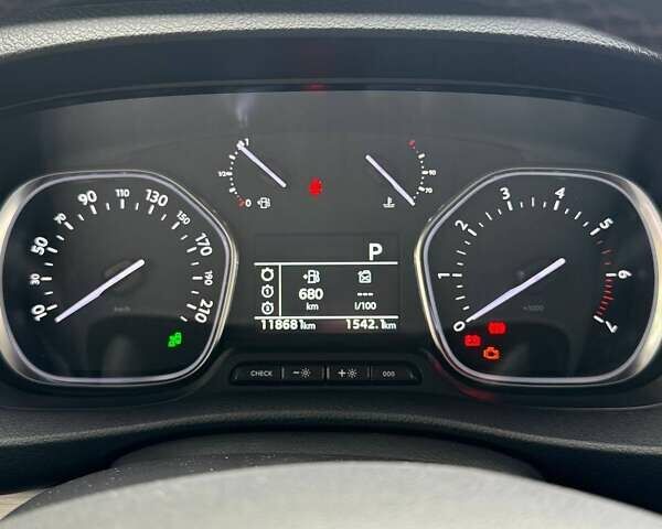 Черный Тойота Proace, объемом двигателя 2 л и пробегом 118 тыс. км за 41500 $, фото 12 на Automoto.ua