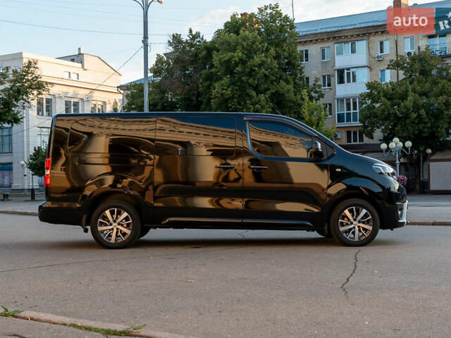 Черный Тойота Proace, объемом двигателя 2 л и пробегом 40 тыс. км за 47800 $, фото 2 на Automoto.ua