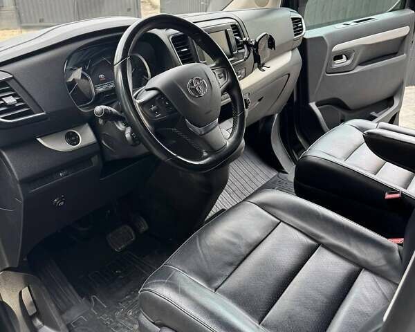 Черный Тойота Proace, объемом двигателя 2 л и пробегом 118 тыс. км за 41500 $, фото 13 на Automoto.ua