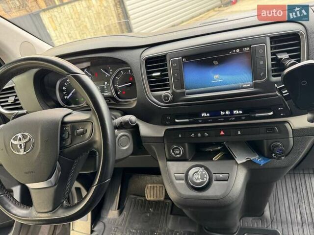 Черный Тойота Proace, объемом двигателя 2 л и пробегом 118 тыс. км за 41500 $, фото 6 на Automoto.ua