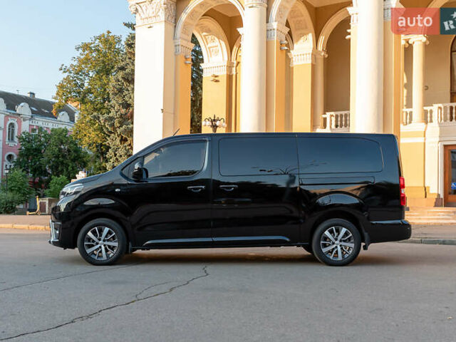 Черный Тойота Proace, объемом двигателя 2 л и пробегом 40 тыс. км за 47800 $, фото 1 на Automoto.ua