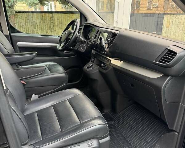 Черный Тойота Proace, объемом двигателя 2 л и пробегом 118 тыс. км за 41500 $, фото 16 на Automoto.ua