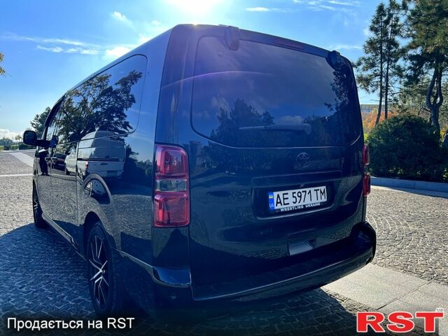 Тойота Proace 2017 в Днепре (Днепропетровске) на Automoto.ua Черный Тойота Proace, объемом двигателя 2 л и пробегом 215 тыс. км за 25800 $, фото 5 на Automoto.ua