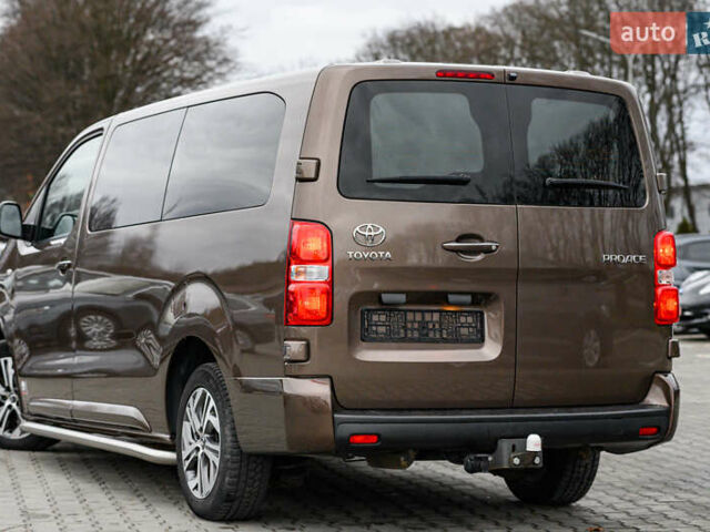 Коричневий Тойота Proace, об'ємом двигуна 2 л та пробігом 123 тис. км за 22800 $, фото 15 на Automoto.ua