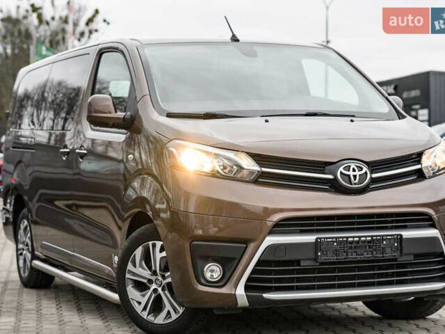 Коричневий Тойота Proace, об'ємом двигуна 2 л та пробігом 123 тис. км за 22800 $, фото 13 на Automoto.ua