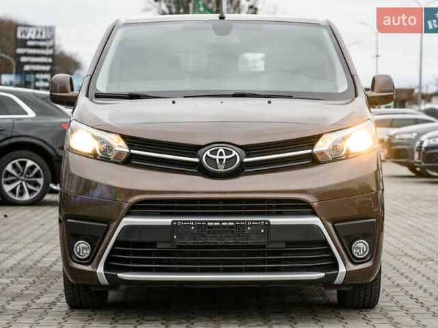 Коричневий Тойота Proace, об'ємом двигуна 2 л та пробігом 123 тис. км за 22800 $, фото 16 на Automoto.ua