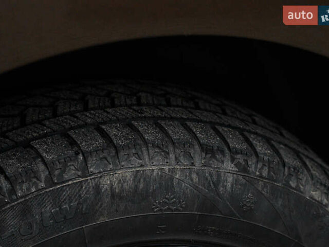 Коричневий Тойота Proace, об'ємом двигуна 2 л та пробігом 123 тис. км за 22800 $, фото 11 на Automoto.ua