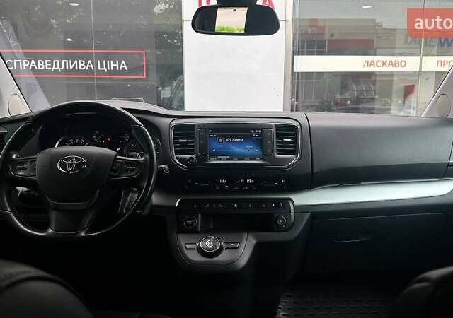 Коричневый Тойота Proace, объемом двигателя 2 л и пробегом 146 тыс. км за 31249 $, фото 11 на Automoto.ua