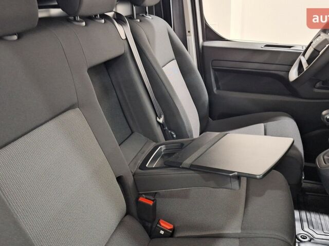 Тойота Proace, об'ємом двигуна 2 л та пробігом 0 тис. км за 37278 $, фото 15 на Automoto.ua