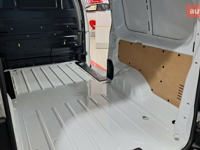 Тойота Proace, об'ємом двигуна 2 л та пробігом 0 тис. км за 37278 $, фото 19 на Automoto.ua
