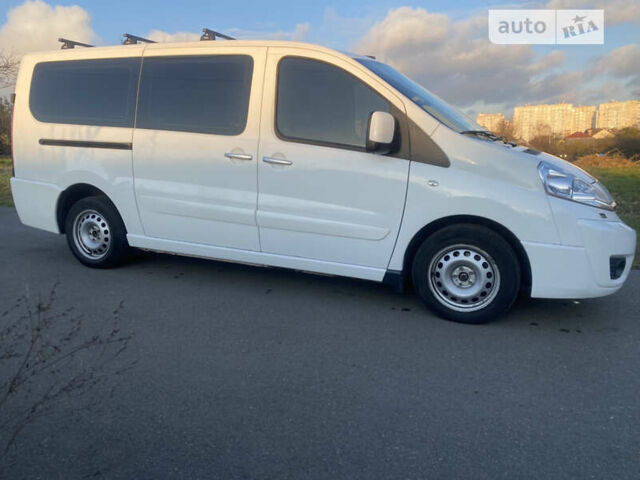 Тойота Proace, объемом двигателя 2 л и пробегом 201 тыс. км за 13850 $, фото 5 на Automoto.ua