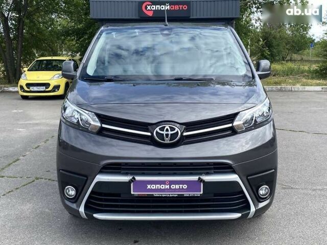 Тойота Proace, объемом двигателя 2 л и пробегом 131 тыс. км за 28000 $, фото 2 на Automoto.ua