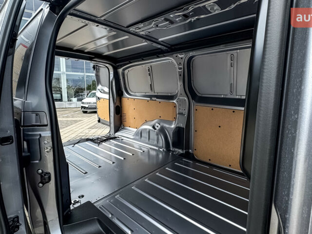 Тойота Proace, об'ємом двигуна 2 л та пробігом 0 тис. км за 35570 $, фото 4 на Automoto.ua