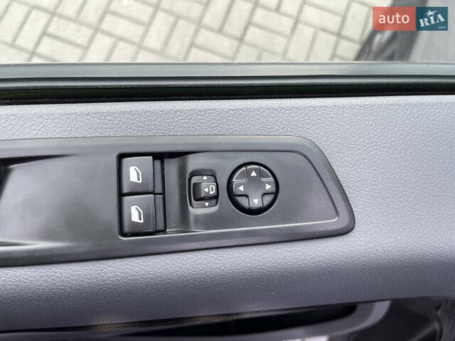 Серый Тойота Proace, объемом двигателя 2 л и пробегом 198 тыс. км за 20800 $, фото 28 на Automoto.ua