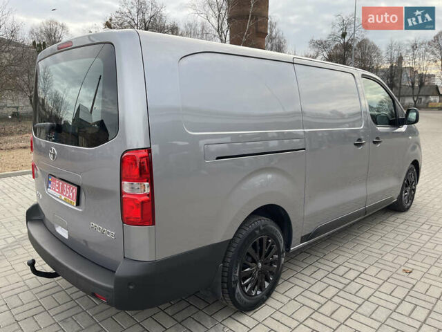 Серый Тойота Proace, объемом двигателя 2 л и пробегом 198 тыс. км за 20800 $, фото 7 на Automoto.ua