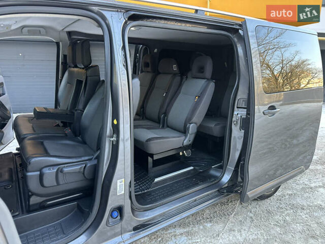 Серый Тойота Proace, объемом двигателя 2 л и пробегом 235 тыс. км за 18900 $, фото 15 на Automoto.ua