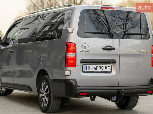 Серый Тойота Proace, объемом двигателя 2 л и пробегом 176 тыс. км за 28900 $, фото 12 на Automoto.ua