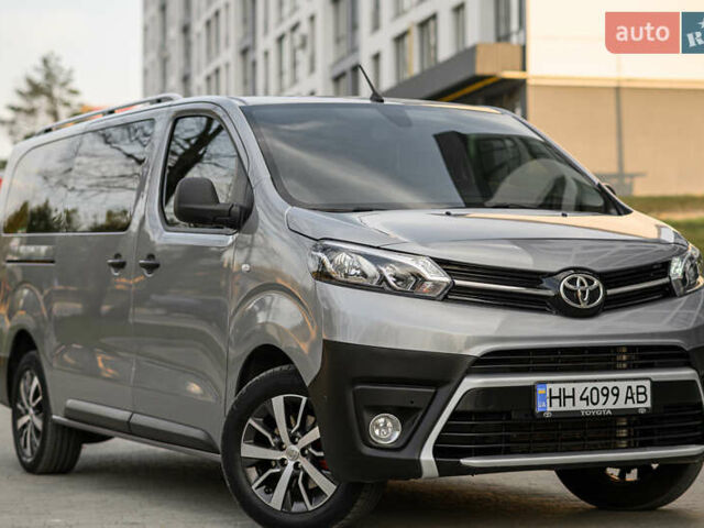 Серый Тойота Proace, объемом двигателя 2 л и пробегом 176 тыс. км за 28900 $, фото 16 на Automoto.ua