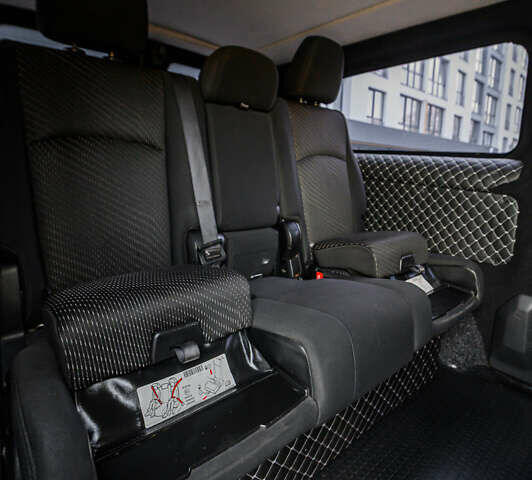 Серый Тойота Proace, объемом двигателя 2 л и пробегом 176 тыс. км за 28900 $, фото 65 на Automoto.ua