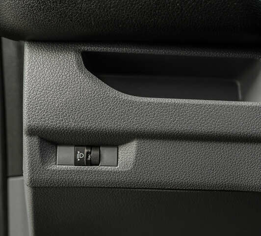 Серый Тойота Proace, объемом двигателя 2 л и пробегом 176 тыс. км за 28900 $, фото 50 на Automoto.ua