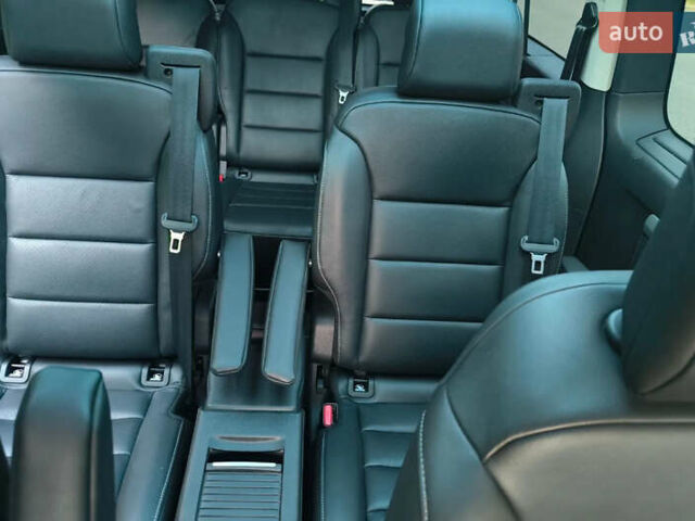 Серый Тойота Proace, объемом двигателя 2 л и пробегом 115 тыс. км за 56000 $, фото 11 на Automoto.ua