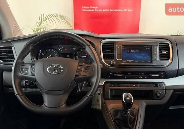 Серый Тойота Proace, объемом двигателя 2 л и пробегом 54 тыс. км за 37749 $, фото 13 на Automoto.ua