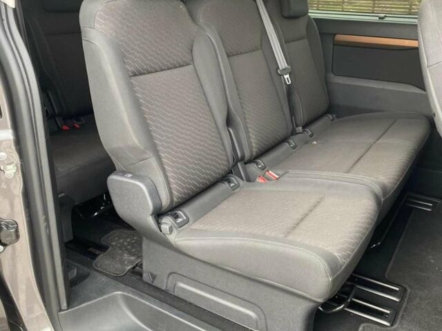 Сірий Тойота Proace, об'ємом двигуна 2 л та пробігом 80 тис. км за 41700 $, фото 17 на Automoto.ua