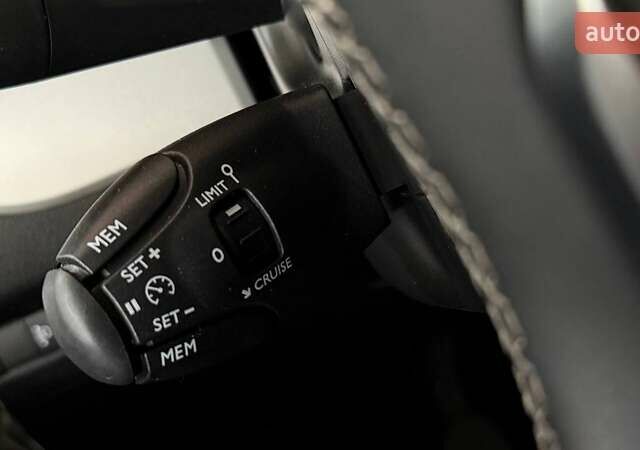 Серый Тойота Proace, объемом двигателя 2 л и пробегом 54 тыс. км за 37749 $, фото 21 на Automoto.ua