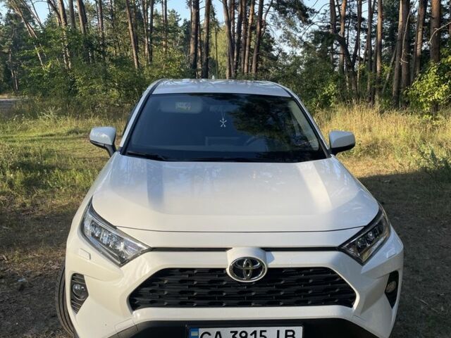 Білий Тойота РАВ 4, об'ємом двигуна 2 л та пробігом 50 тис. км за 24000 $, фото 1 на Automoto.ua