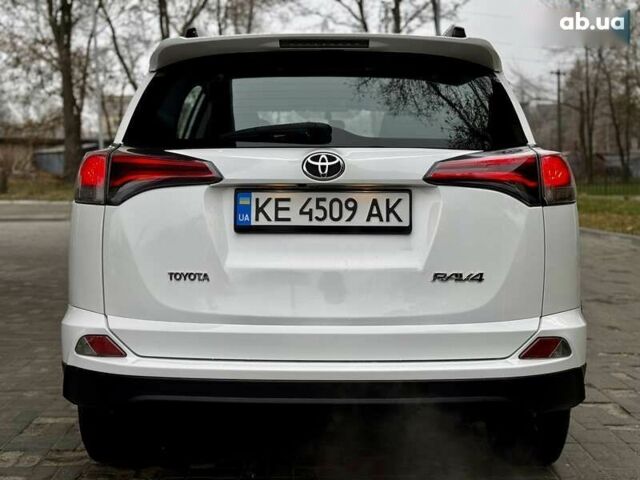 Белый Тойота РАВ 4, объемом двигателя 2.5 л и пробегом 150 тыс. км за 15300 $, фото 13 на Automoto.ua