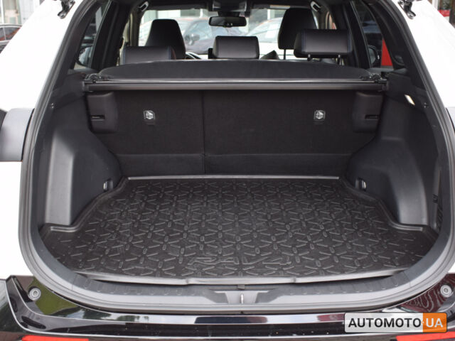 Белый Тойота РАВ 4, объемом двигателя 2.5 л и пробегом 40 тыс. км за 43600 $, фото 7 на Automoto.ua