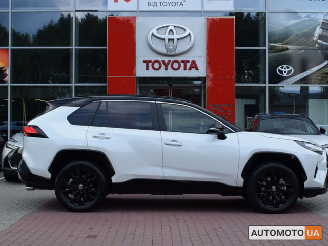 Белый Тойота РАВ 4, объемом двигателя 2.5 л и пробегом 40 тыс. км за 43600 $, фото 13 на Automoto.ua