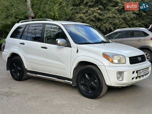 Белый Тойота РАВ 4, объемом двигателя 2 л и пробегом 147 тыс. км за 5350 $, фото 5 на Automoto.ua