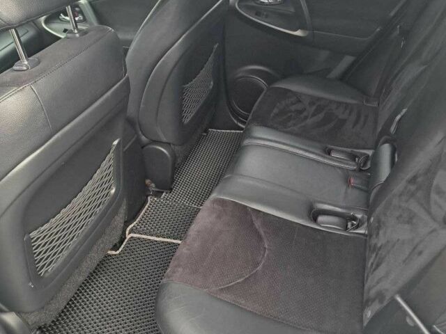 Белый Тойота РАВ 4, объемом двигателя 2.2 л и пробегом 300 тыс. км за 11000 $, фото 15 на Automoto.ua