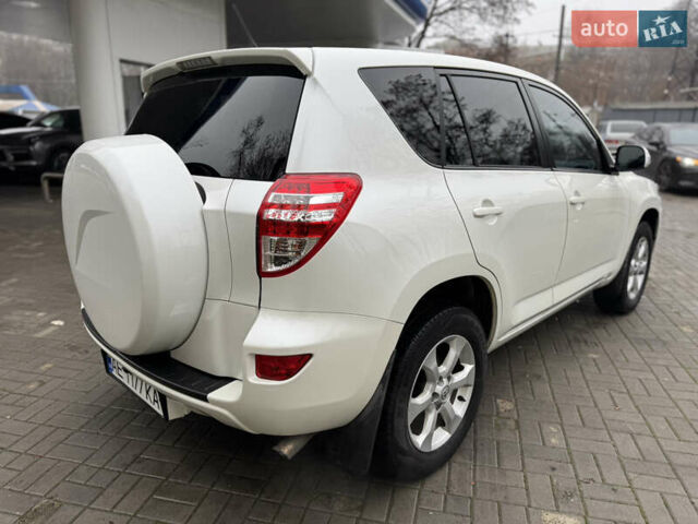 Белый Тойота РАВ 4, объемом двигателя 1.99 л и пробегом 186 тыс. км за 11999 $, фото 7 на Automoto.ua