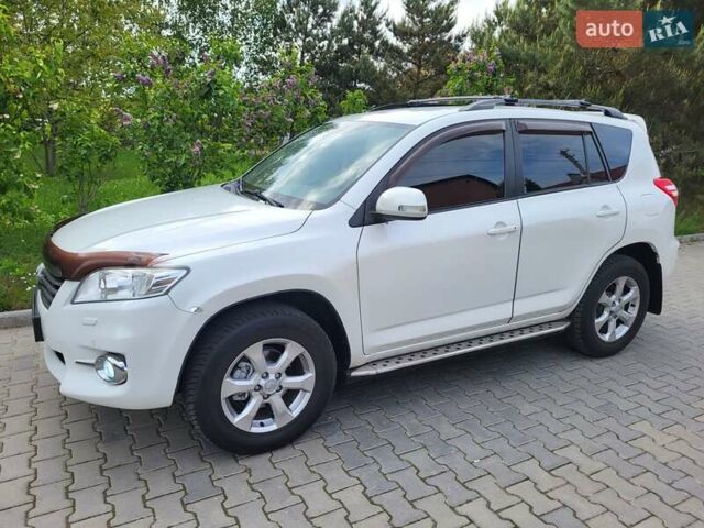 Белый Тойота РАВ 4, объемом двигателя 1.99 л и пробегом 231 тыс. км за 12500 $, фото 42 на Automoto.ua