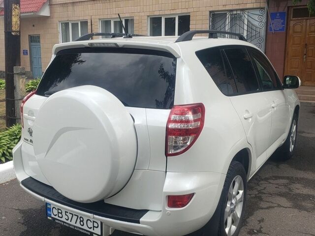 Белый Тойота РАВ 4, объемом двигателя 1.99 л и пробегом 136 тыс. км за 13600 $, фото 16 на Automoto.ua