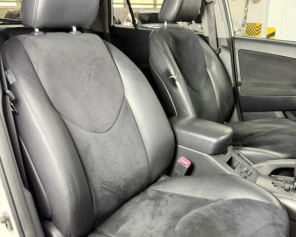 Белый Тойота РАВ 4, объемом двигателя 1.99 л и пробегом 157 тыс. км за 14200 $, фото 44 на Automoto.ua