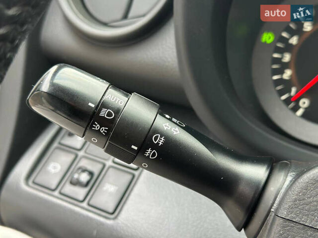 Белый Тойота РАВ 4, объемом двигателя 2 л и пробегом 186 тыс. км за 12999 $, фото 39 на Automoto.ua