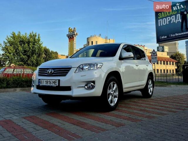 Белый Тойота РАВ 4, объемом двигателя 2 л и пробегом 86 тыс. км за 14350 $, фото 9 на Automoto.ua