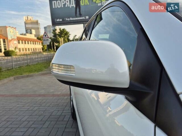 Белый Тойота РАВ 4, объемом двигателя 2 л и пробегом 86 тыс. км за 14350 $, фото 28 на Automoto.ua
