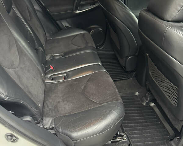 Белый Тойота РАВ 4, объемом двигателя 1.99 л и пробегом 186 тыс. км за 11999 $, фото 16 на Automoto.ua