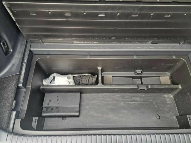 Белый Тойота РАВ 4, объемом двигателя 2.2 л и пробегом 300 тыс. км за 11000 $, фото 10 на Automoto.ua